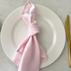 Ružový ľanový príručník